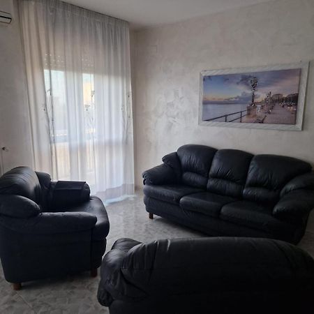 Palese Apartment Bari Bagian luar foto
