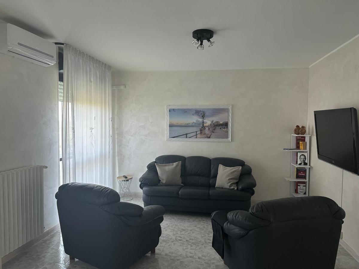 Palese Apartment Bari Bagian luar foto